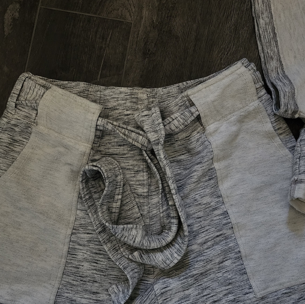 FP Movement by Free People Heathered Gray Lounge Set - Picture 6 of 7